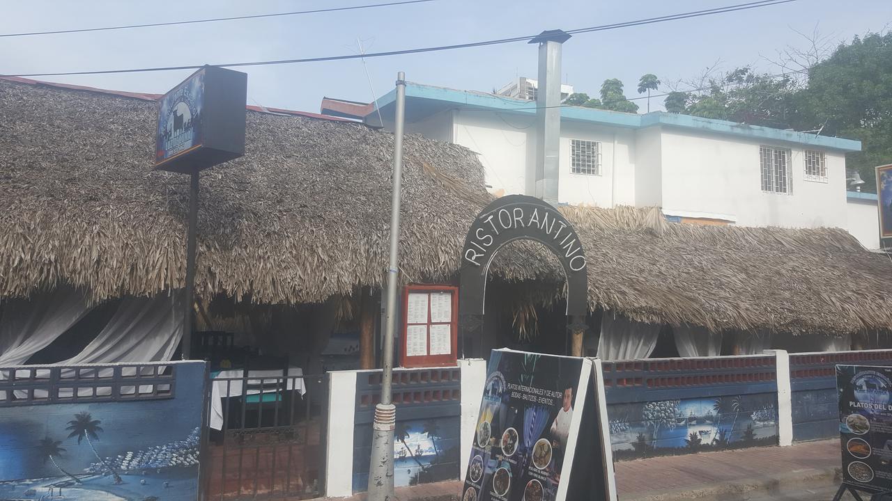 Hotel & Restaurante Espanol Luz De Luna Boca Chica Exterior foto